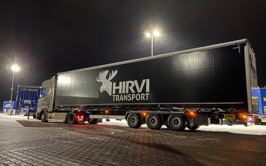 Ostimme uuden Krone Mega Liner trailerin