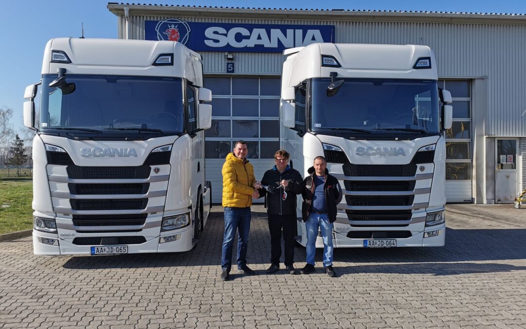 Kaluston modernisointi: Kaksi uutta Scania S500 mega vetoauto saapui